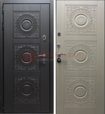 Темная стальная дверь с МДФ ДМ-161 для коттеджа в Одинцово