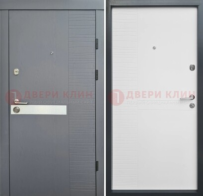 Серая металлическая дверь с белой резной МДФ панелью ДМ-215 в Курске