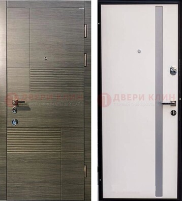 Входная дверь Серая стальная МДФ с белой стеклянной вставкой внутри ДМ-266 в Одинцово