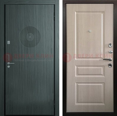 Темная железная дверь с МДФ панелями в квартиру ДМ-389 в Одинцово