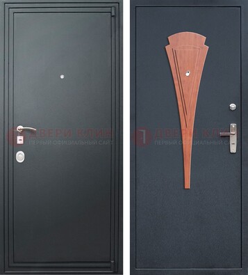 Черная железная дверь с порошковым покрытием и накладкой МДФ внутри ДП-245 в Одинцово