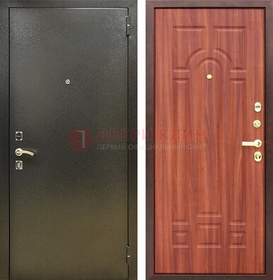 Входная темно-серая дверь с порошковой отделкой и МДФ Миланский орех ДП-281 в Одинцово