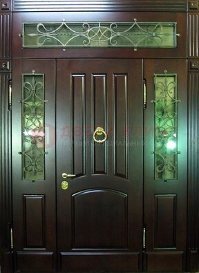 Стальная парадная дверь со стеклом и ковкой ДПР-18 для деревянного дома в Одинцово