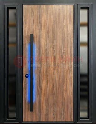 Коричневая металлическая дверь со стеклом ДС-69 в Одинцово