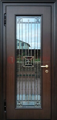 Железная дверь с большим стеклом и ковкой ДСК-187 в Одинцово