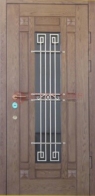 Стандартная железная дверь со стеклом темным и ковкой ДСК-5 в Одинцово