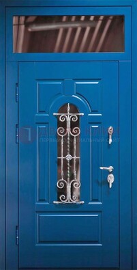 Синяя железная филенчатая дверь со стеклом и ковкой ДСК-97 в Одинцово