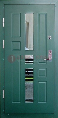 Зеленая железная  дверь с виноритом и зеркалом ДВТ-205 в Одинцово