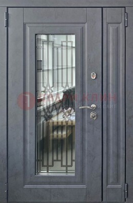Серая стальная дверь Винорит со стеклом и ковкой ПЛ-29 в Одинцово